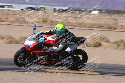 media/Dec-10-2023-SoCal Trackdays (Sun) [[0ce70f5433]]/Turn 9 Inside Set 2 (1115am)/